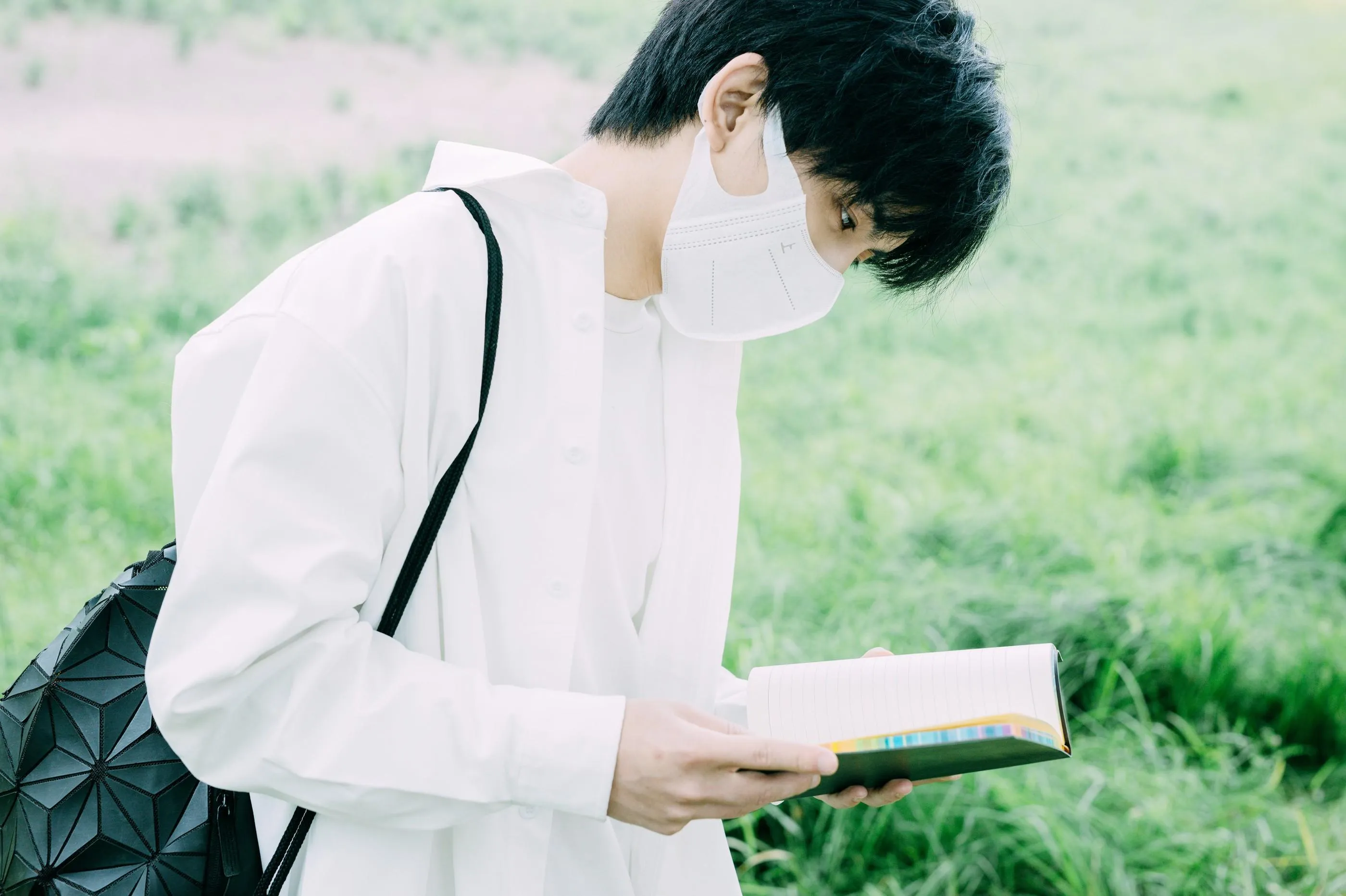 [艺图语] 2022.06.18 白衣少年 hoooka [22P]插图9